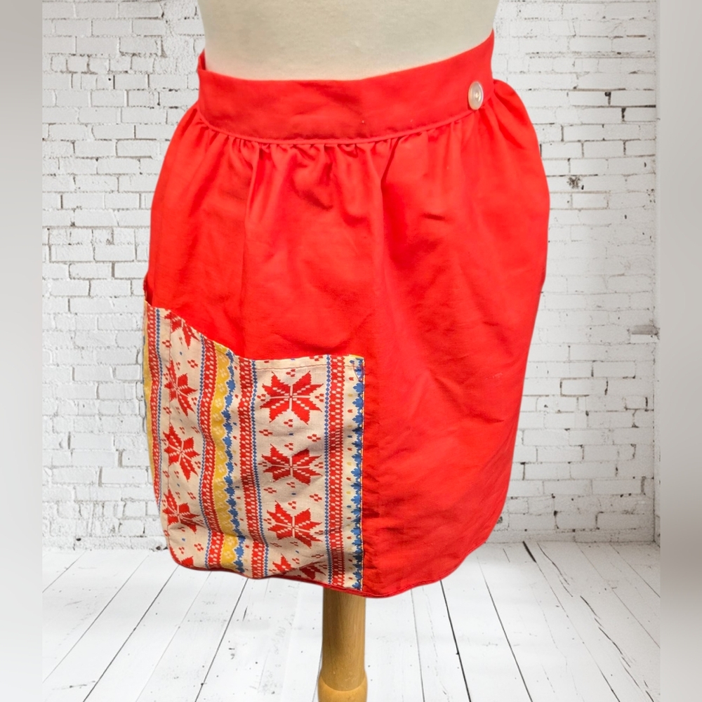 Vintage Hand Crafted Kitchen Half Apron Granny Core Large Side Pocket Red Yellow